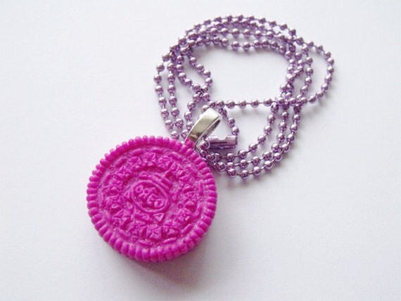 Metallic Purple Oreo Necklace