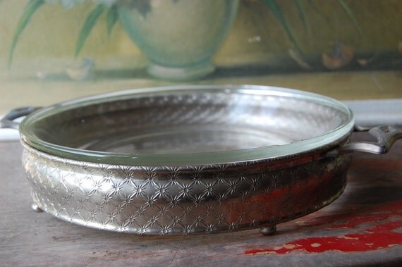 Vintage Aluminum Pie Plate Holder With Glass by