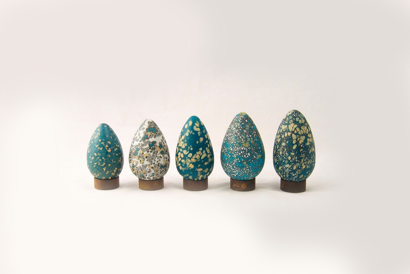 Robins Egg Blue - Decorative Glass Egg Nature art Handmade ooak Dragon egg French Country