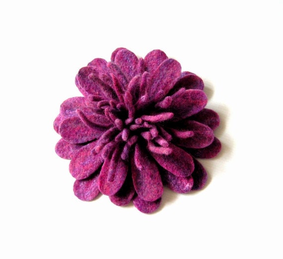 Purple flower Felt Brooch Large