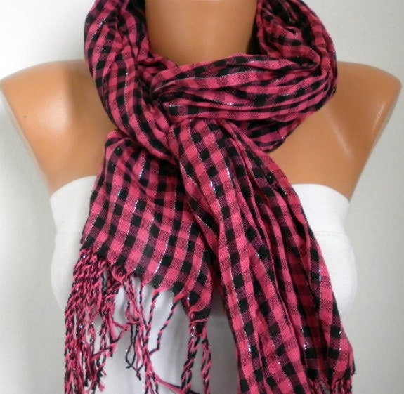 Plaid Women Shawl Scarf -  Cowl Scarf - fatwoman