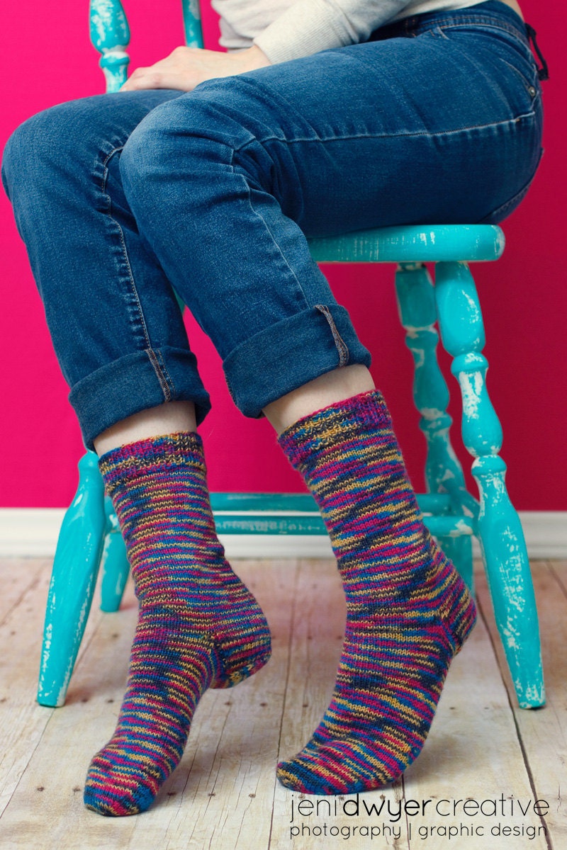 Socks knitted (Size US 8.5-9, UK 6-6.5, Europe 39-40) pink blue yellow