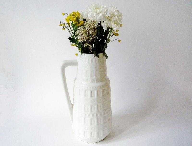 Vintage Scheurich Inka West German Vase in White 1950's