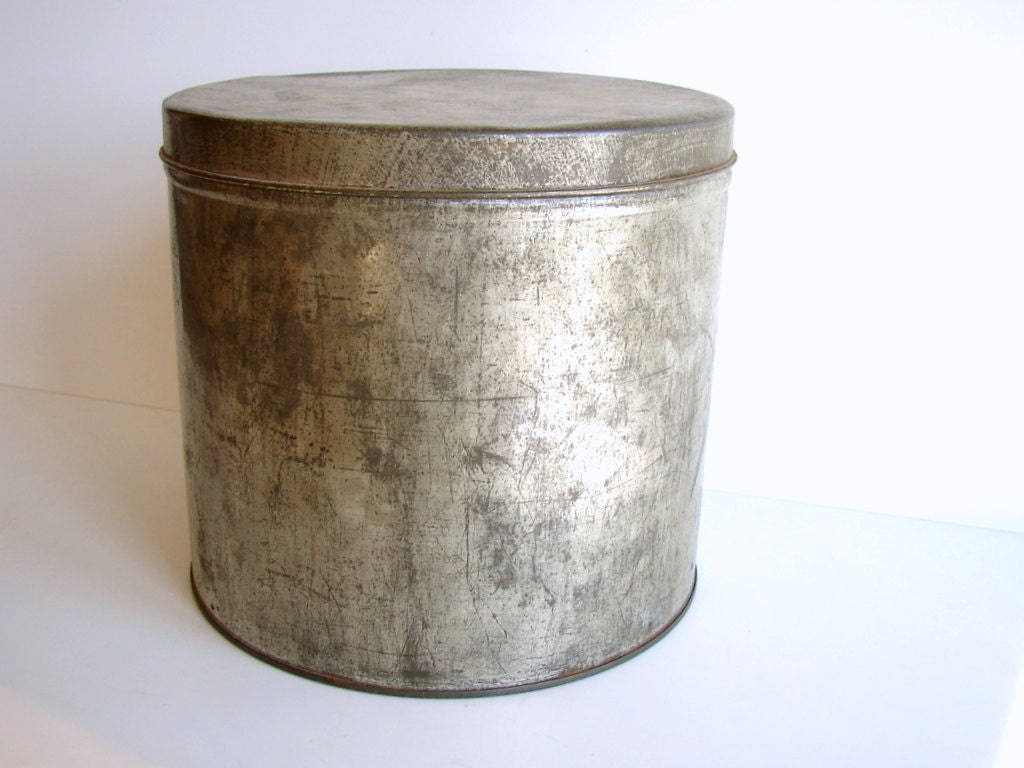 Vintage Large Metal Tin / Canister with Lid by ThirdShift on Etsy