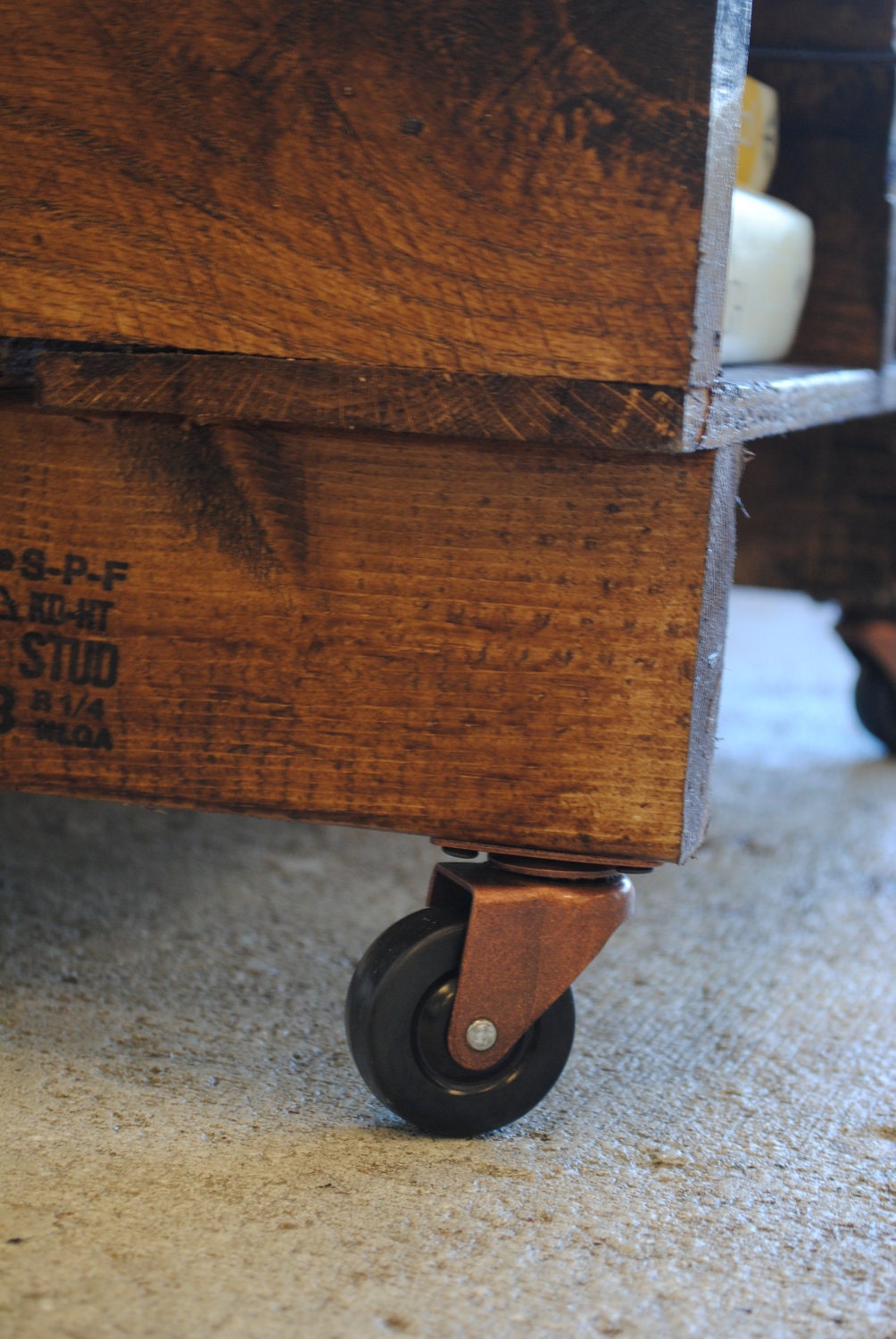 Private listing for Krugerand7 Pallet Coffee Table