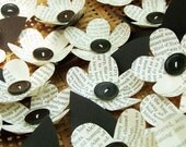 10 Vintage Book Page Flowers -Boutonniere Idea -Wedding Decoration -Paper Flower -Black and White Wedding -DIY Wedding Accessory