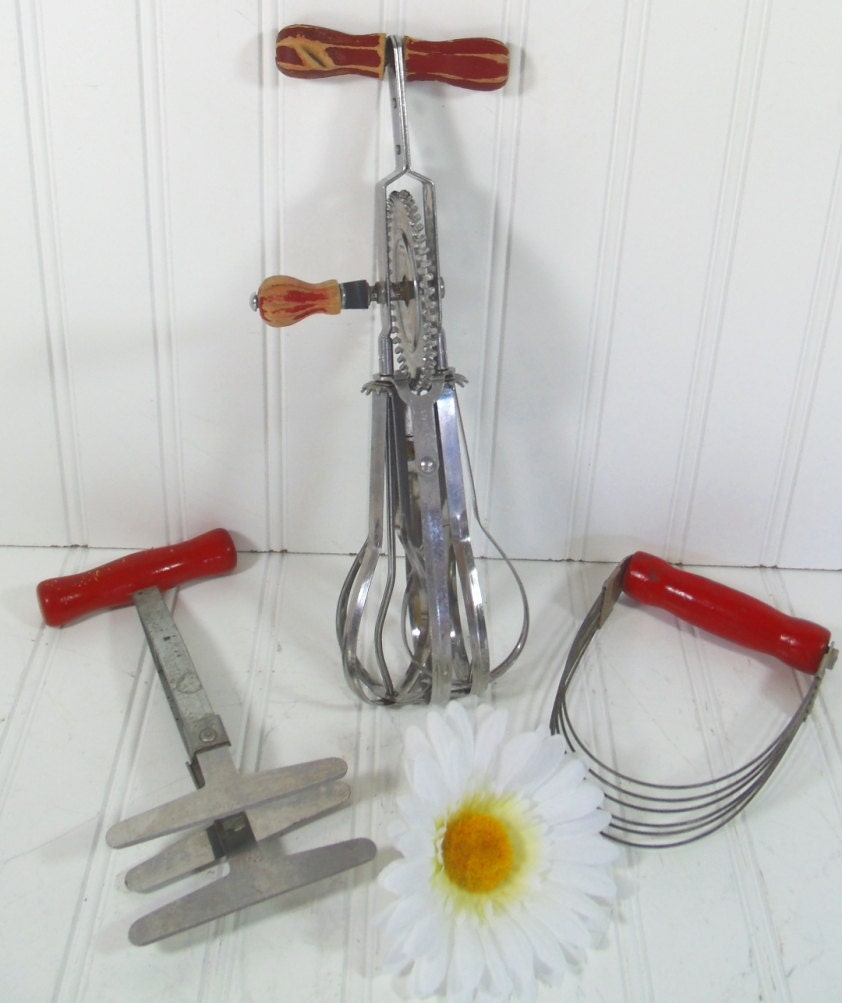 Reserved for Sheila Heath - Red Wooden Handled Utensils Collection - Vintage 10 Piece Set - Shabby Chic Stainless Steel