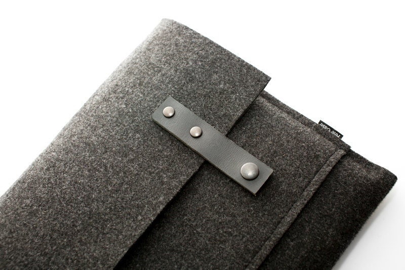 MacBook Pro Sleeve 15 Inch Case / Sleeve (Anthbla) - Grey Wool Felt with Leather Strap & Pocket