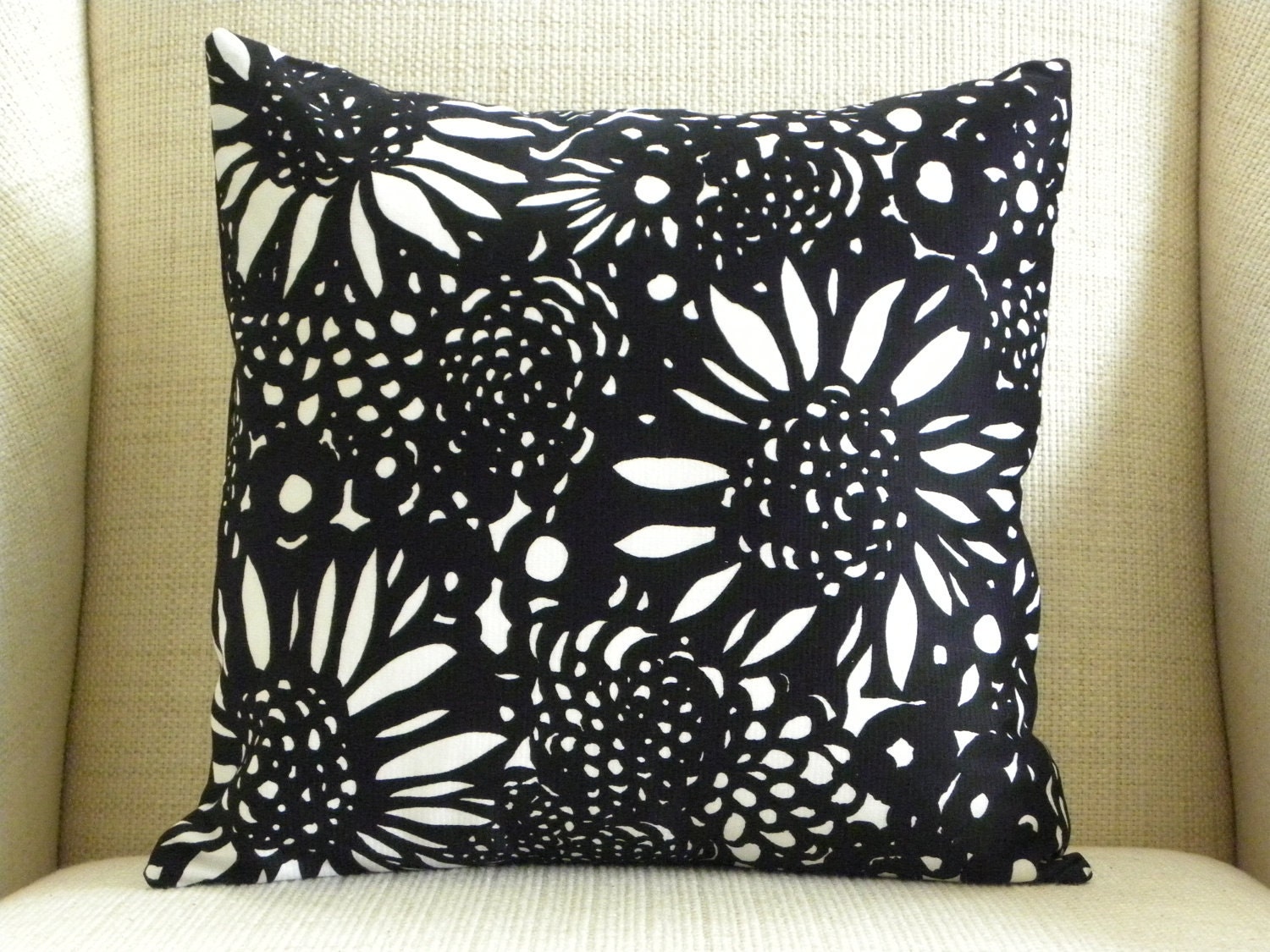 16 x 16 Pillow Cover - Vintage Black and White Floral Mod