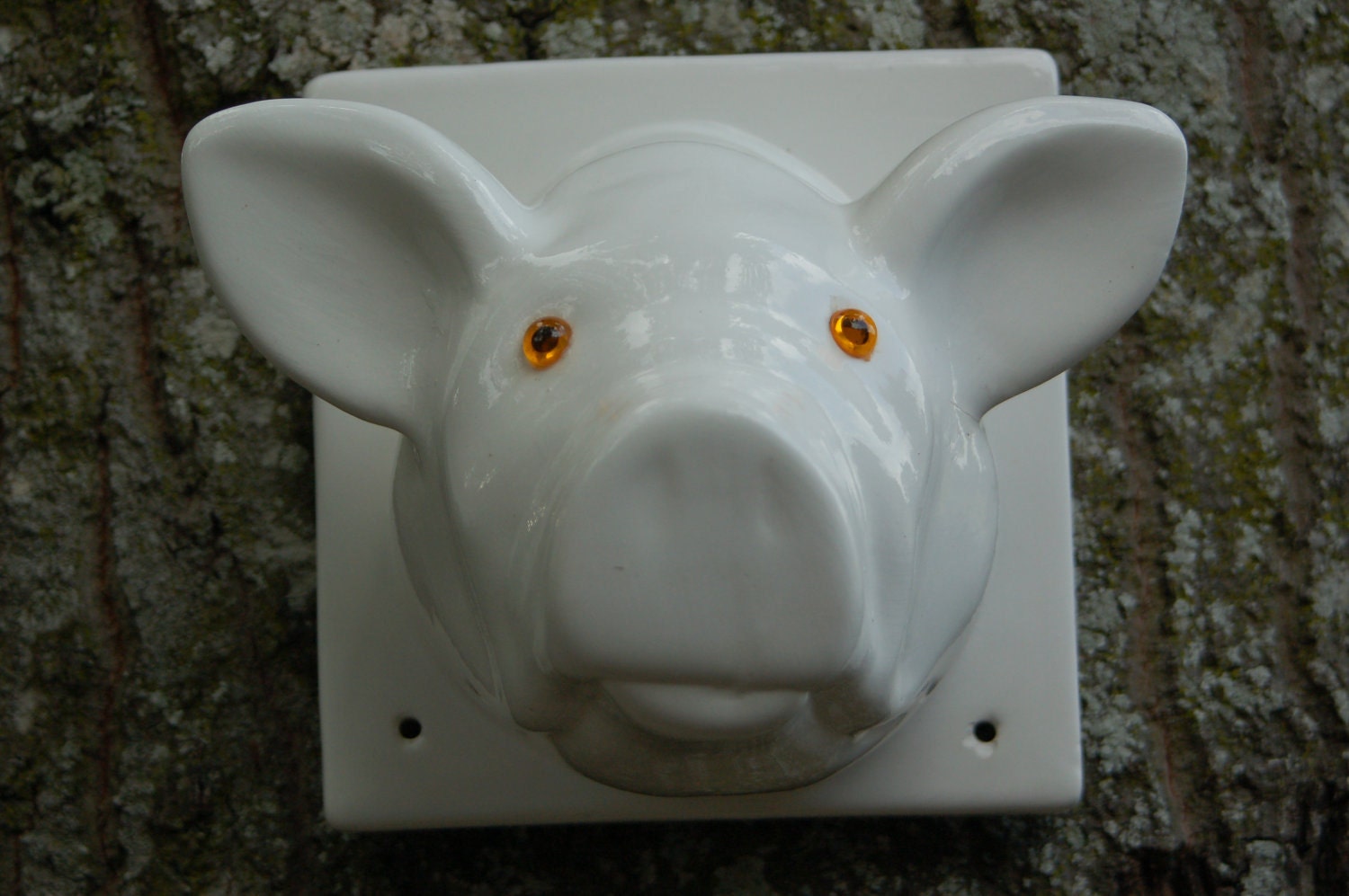 Vintage white ceramic PIG HEAD Towel holder coat by wabiMYsabi
