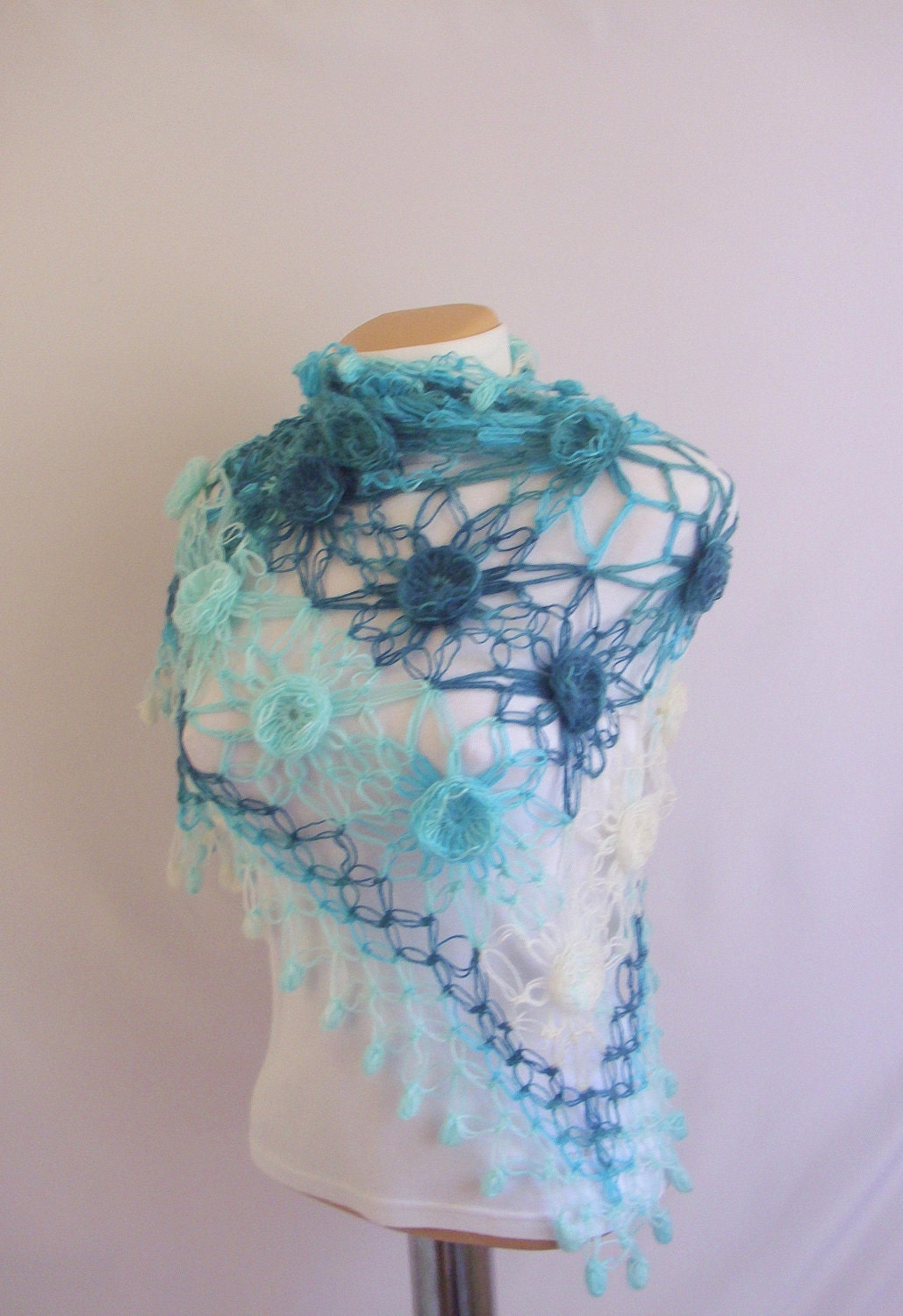 FREE SHIP 1 USD Ocean Blue -White Spring Flower Mohair Triangle Shawl