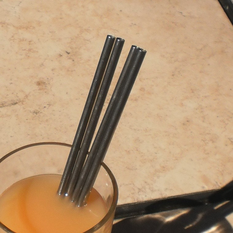Stainless Steel Straws Regular Style - 4 Pack - Reusable and Eco Friendly - Lifetime Guarantee