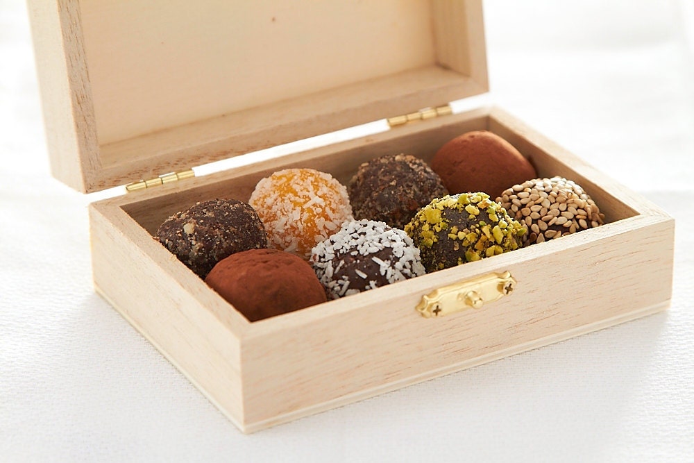 Vegan Gluten-Free Chocolate Truffles: Sampler (8 count)