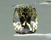 Cushion 2.06 ct Color Change Garnet - Golden Green to Maroon - Master Cut by Stephen Kotlowski - Modified Brilliant Barrion