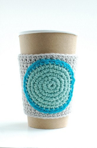 Circle coffee cup cozy by The Cozy Project