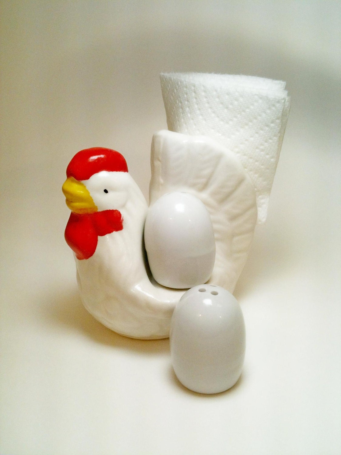 Hen with Eggs Salt & Pepper Shakers