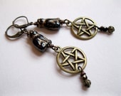 Black Cat Pentagram Earrings, Wicca Witch Pagan. Pentacle