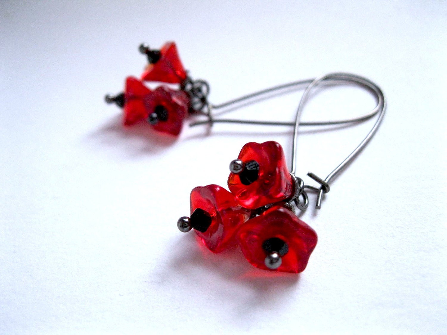 Remembrance Day Poppy Earrings, Everyday Red Flower Earrings. Hedge Witch. Opium Poppies.