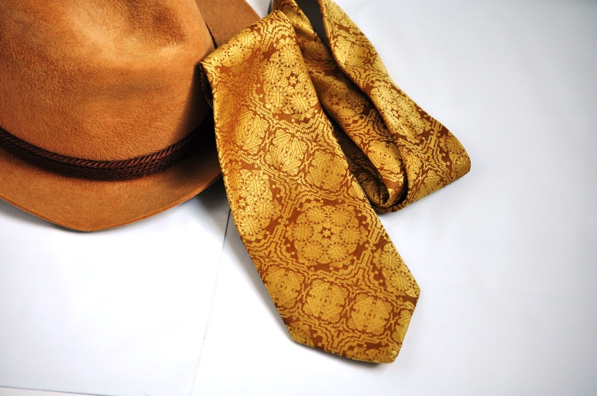 Gold Brocade Tie. Vintage Tone on Tone Gold Tapestry Wide Necktie. 60's-70's Eveteam
