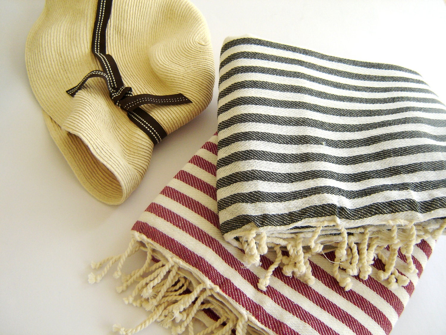 SALE Set of 2 Turkish Bath Towel: Peshtemal, Light and Thin Bath, Beach, Spa Towel, Red and Black