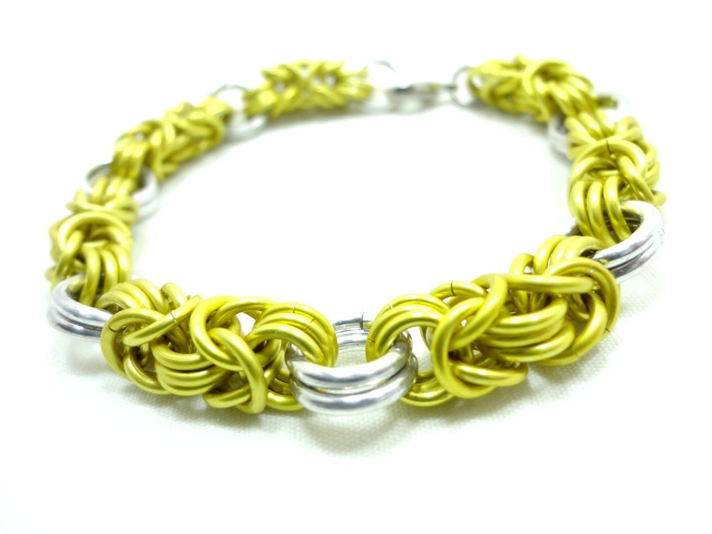 Byzantine Chainmail Bracelet Yellow And White Anodized Aluminum