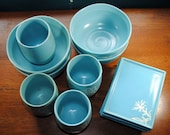 Blue Japanese pottery dish set