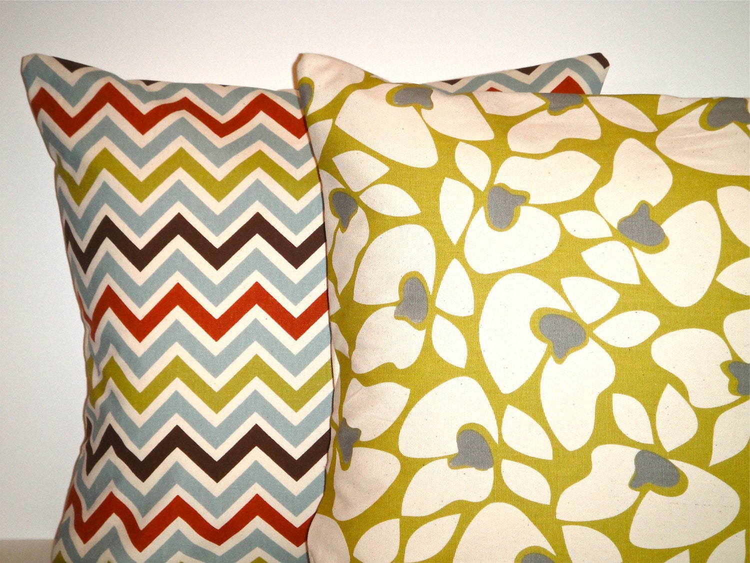 SET Of TWO- 18x18 Designer Pillow In Chevron and Helen
