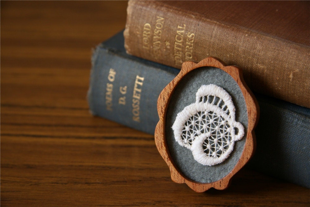 White Vintage Lace on Silver Grey Felt Wooden Brooch, Mahogany and Lace Series.