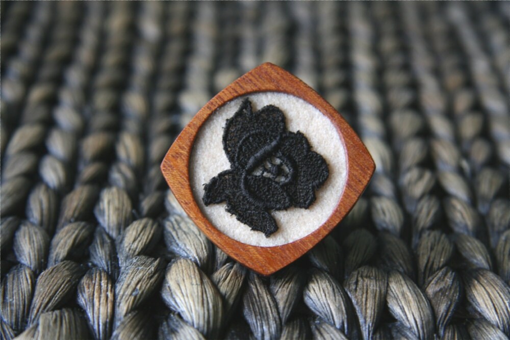 Black Vintage Lace Flower on Pale Peach Felt Wooden Brooch, Lace and Mahogany Series