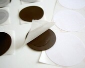 Eyeshadow pan magnets with sticker