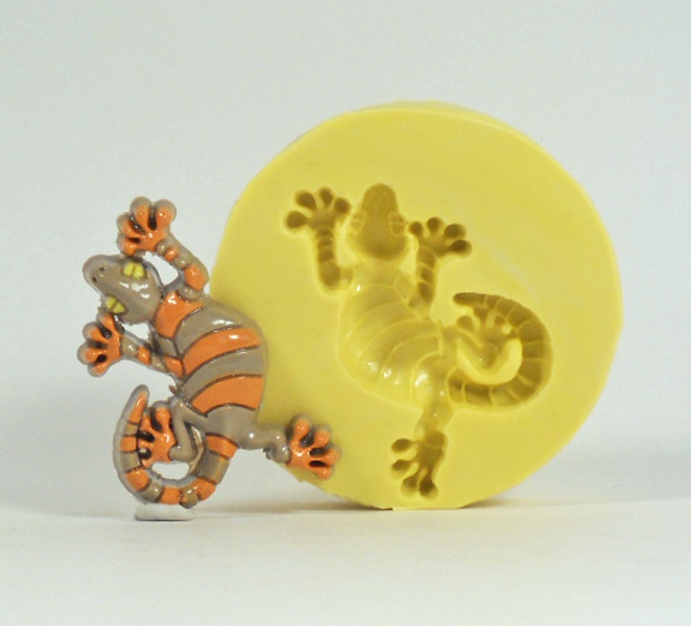 Lizard A169 - Flexible Silicone Mold - Crafts, Jewelry, Resin, PMC, Soap, Food, Scrapbooking, Polymer Clay, Push Mold