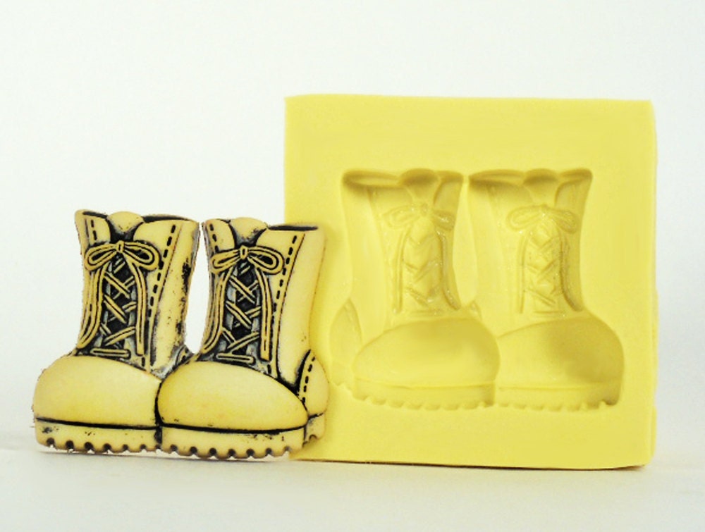 Combat Boots BG248 - Flexible Silicone Mold - Crafts, Jewelry, Resin, PMC, Soap, Food, Scrapbooking, Polymer Clay, Push Mold