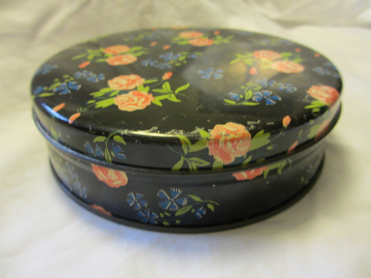 Vintage Flowered Tin - Round Black, Pink and Blue
