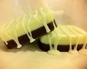 Peppermint Pattie Drizzle Dessert Bar