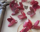 Wonderful Vintage Verigated Rosy  Metal Flowers