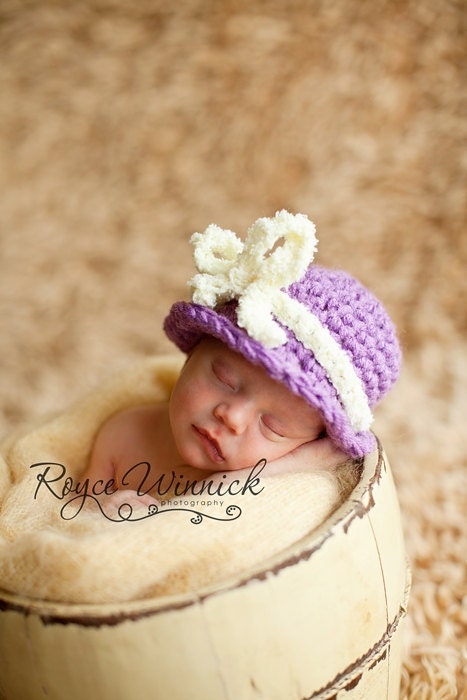 Baby Crochet Hat Purple Cloche Photography Prop sizes Preemie, Newborn, 0-3 months, 3-6 months