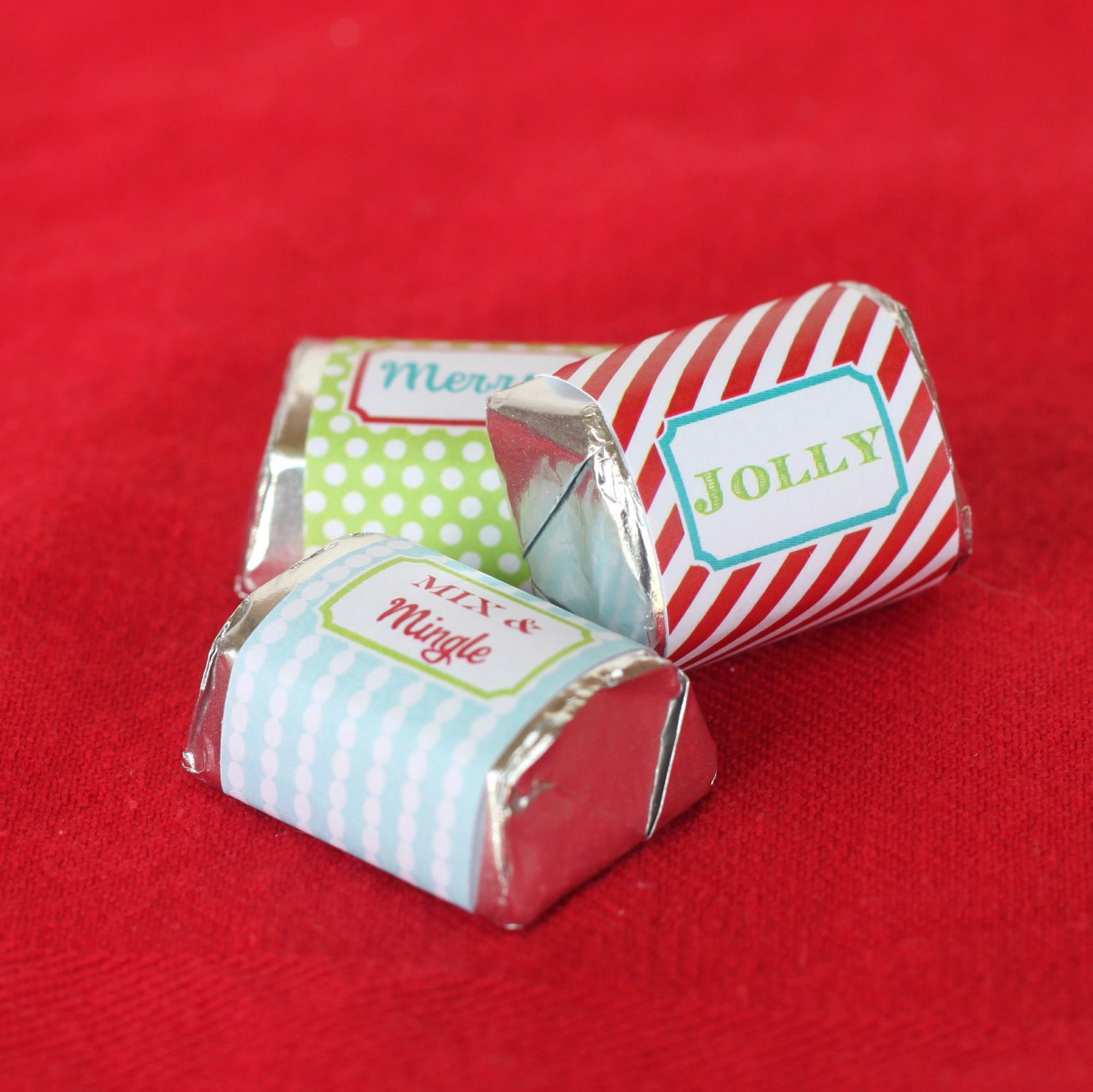 3 Holiday Designs Printable Mini Candy Wrappers Retro Christmas Il_170x135