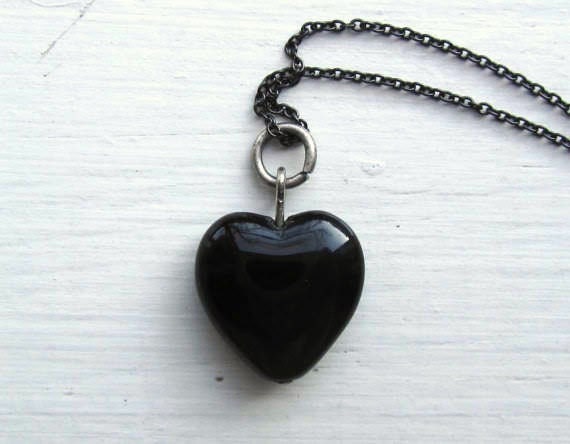 Anti Valentine : Black Heart Necklace, Vintage Glass Heart Jewelry, Valentines Day Jewelry