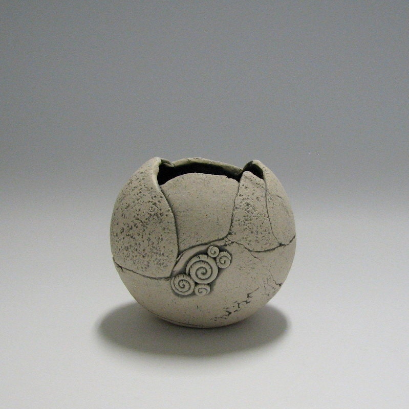 Little sphere succulent and cactus planter - dia 4.2"