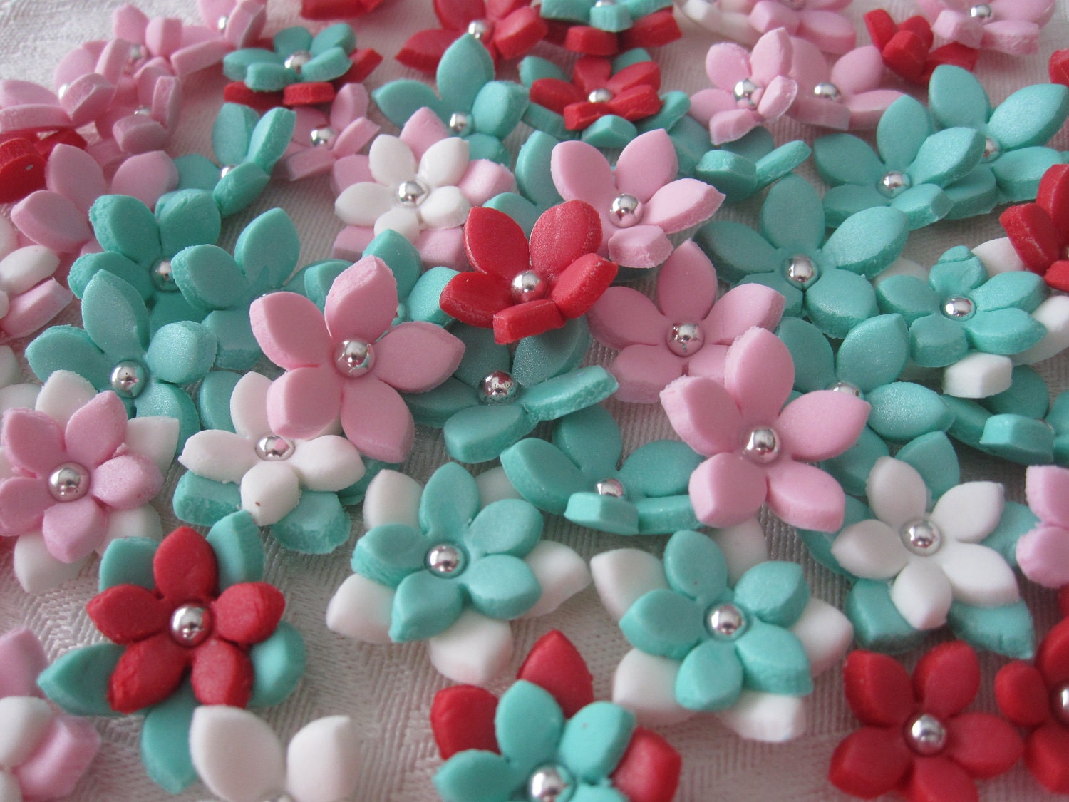Tiffany Blue Turquoise 3D Stephanotis Flowers 100% edible cake and cupcake toppers