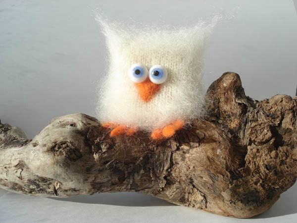 Knitted owl toy or gift