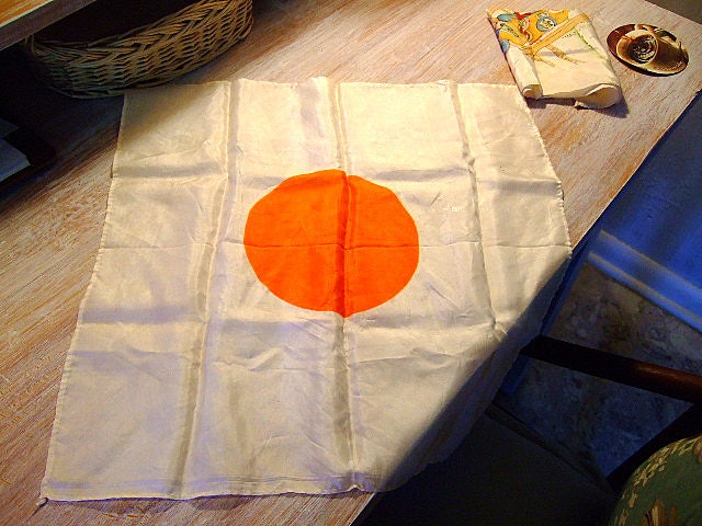 Vintage Souvenir Japanese WWII Meat Ball Flag, 1945 Nagasaki, Atom Bomb Site, Gift For Him, Gift for Collectors