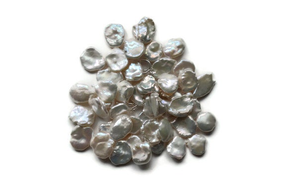 Keshi Pearl Necklace, White Ivory, Luxe Freshwater Petal Pearls