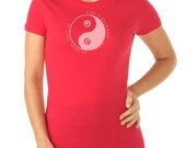 Set Your Intention Yoga T-Shirt in Shocking Pink in Women's Medium