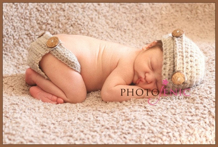Newborn Newsboy Beanie Hat and Diaper Cover Set