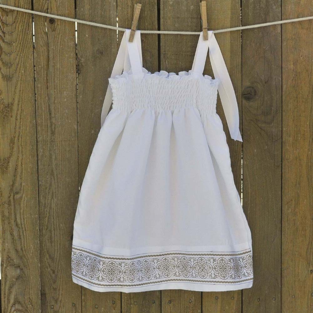 size 2-3t, White with Taupe Emboidery..SALE...Girls Smocked Sundress, eco-friendly.