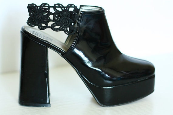 VTG 70s Disco Platform Shiny Black Leather Shoes // sz 7 US // 38 EU
