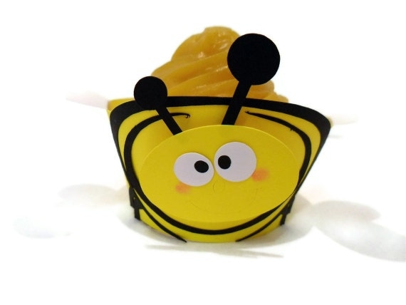 Bee Cupcake Wrappers - set of 12 Il_570xn