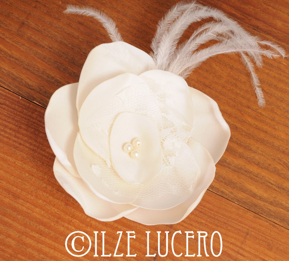 SIMONA... bridal clip.... bridal accessory .... photo prop