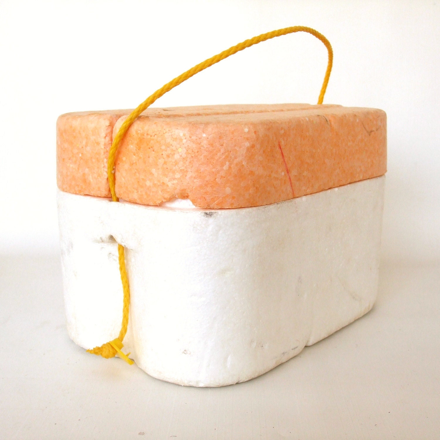 Vintage Styrofoam Cooler Six Pack 6 soda / beer can foam ice chest